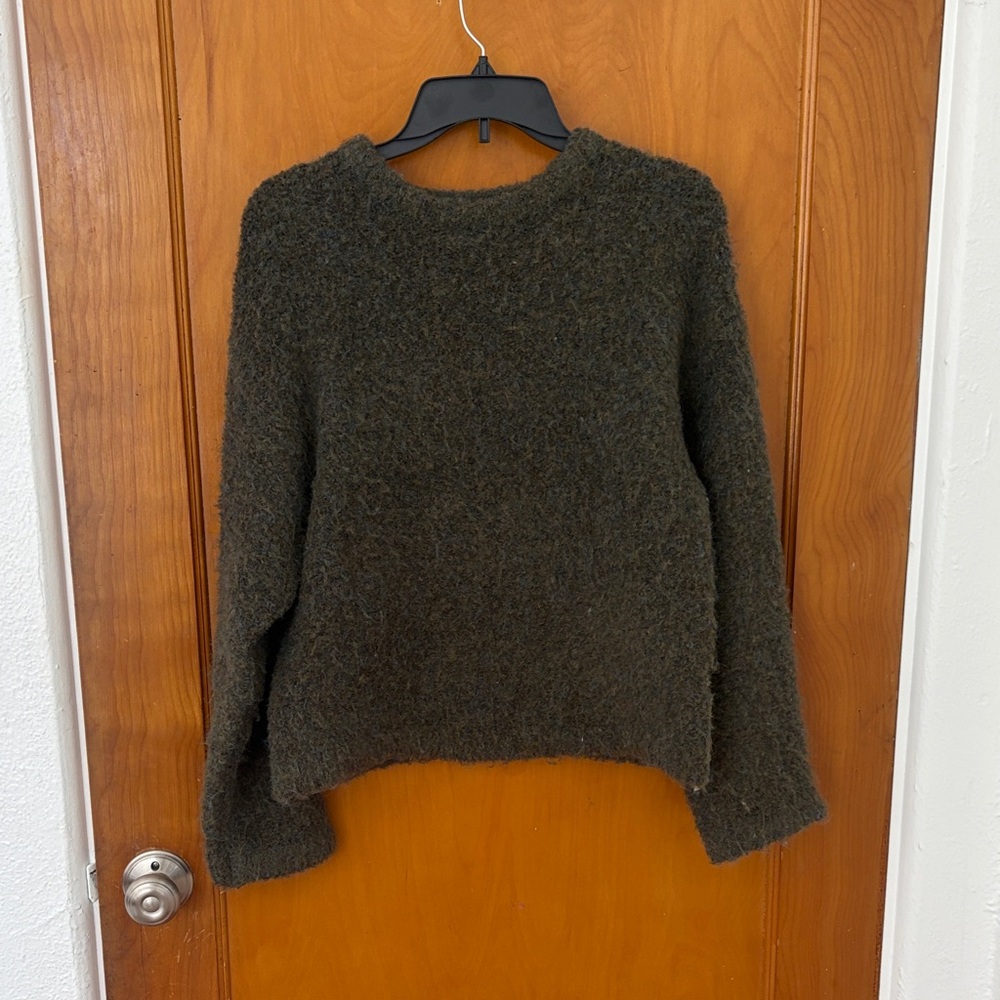 Le Bon Shoppe Green Sweater